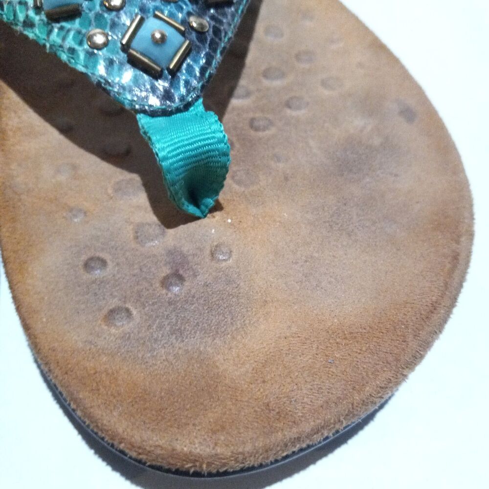 Vionic Floriana Thong Sandal-Size 8W-Faux Snakeskin-Beaded-Arch Support-Comfort - Picture 9 of 10